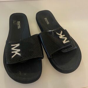 Michael Kors black slides size 8 women’s